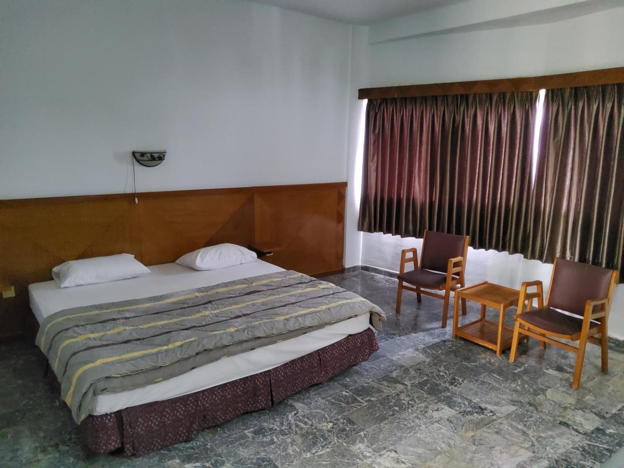 Hotel Kumala Samudra Cikakak Exterior foto